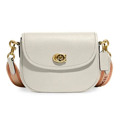 Top Crossbody Bags To Consider For Your Collection 